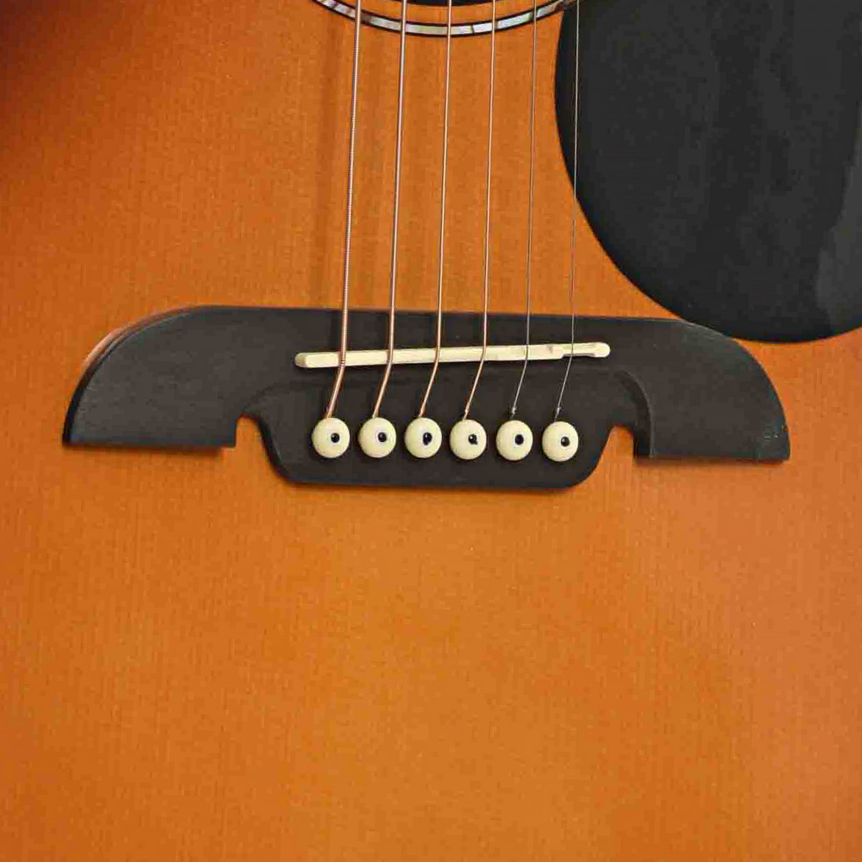Bridge of Alvarez RF26SB OM Acoustic Guitar, Sunburst Top