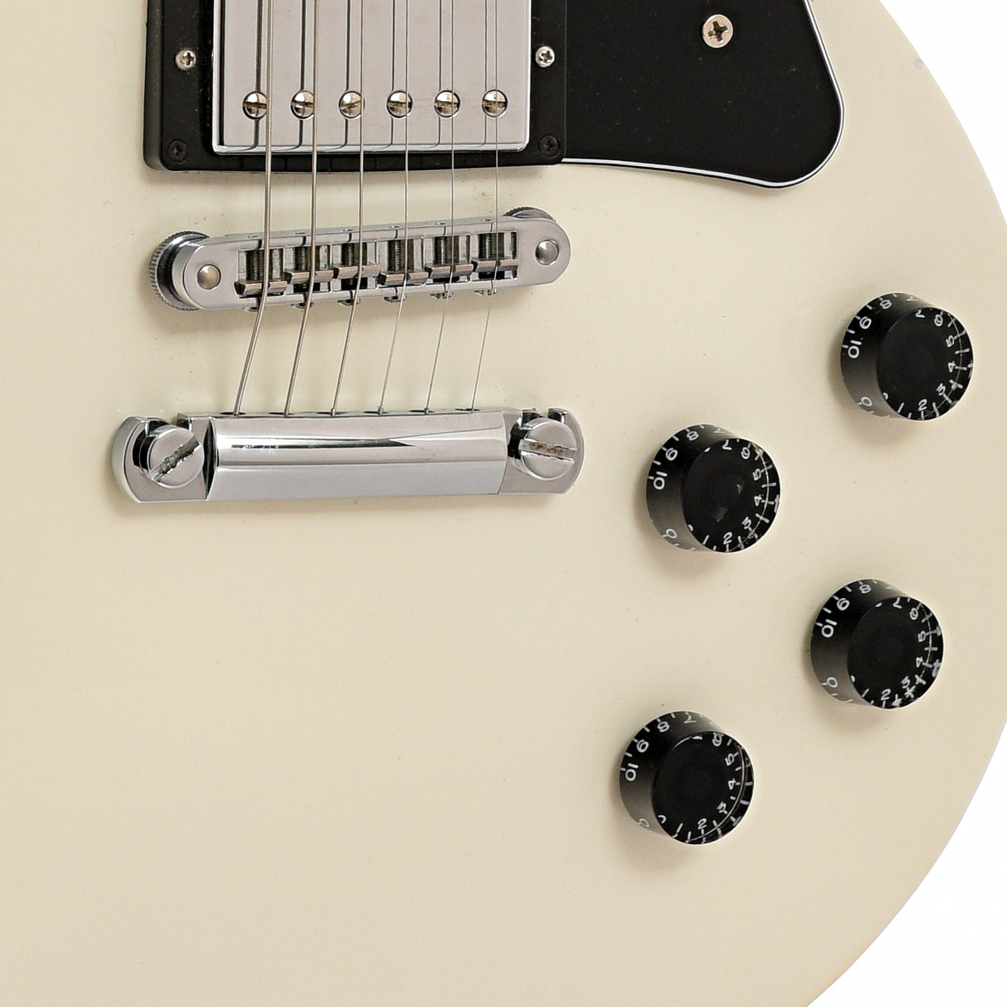Tailpiece, bridge and controls of Gibson Les Paul Studio