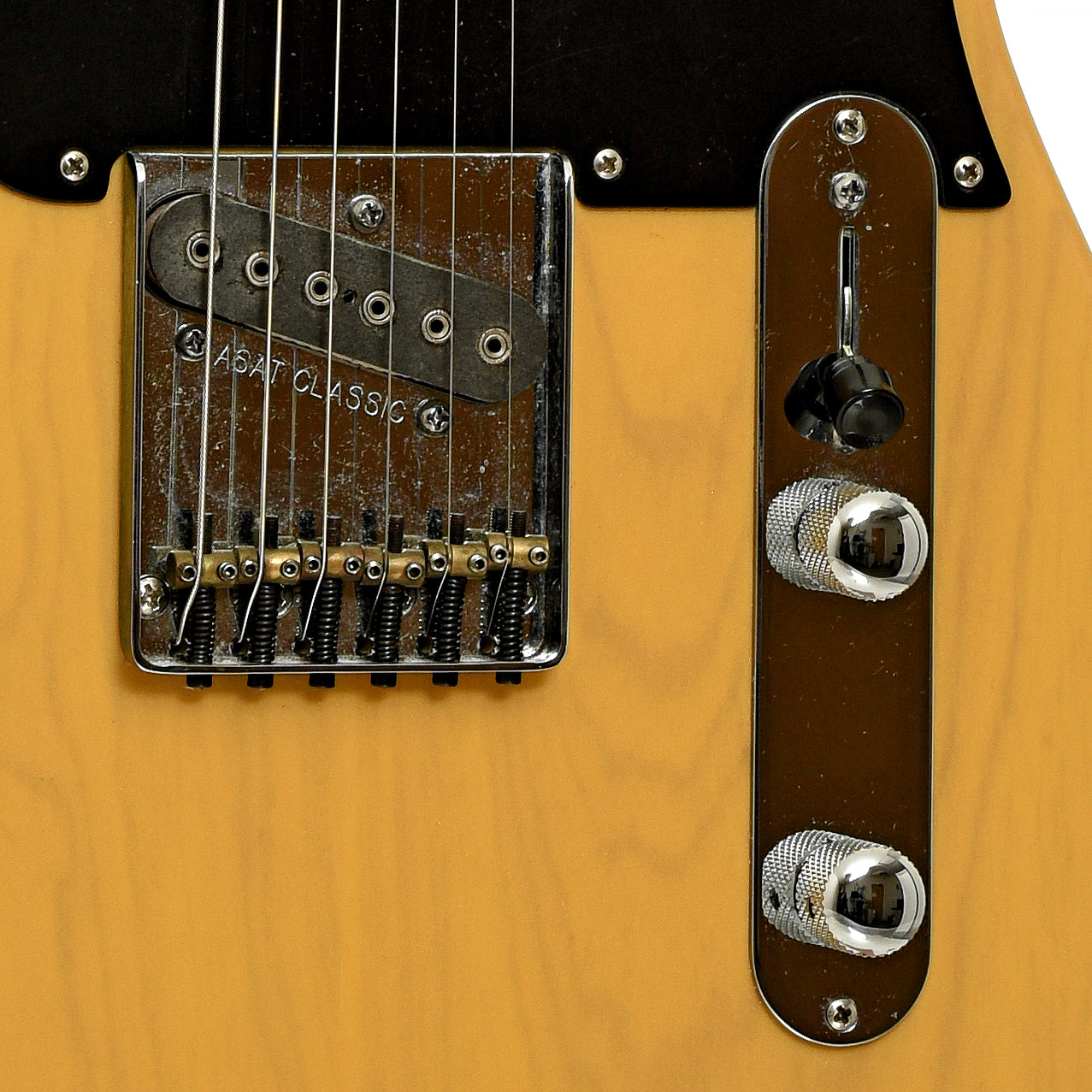 Bridge and controls of G&L ASAT Classic Electric Guitar                                                                                                                                                                 