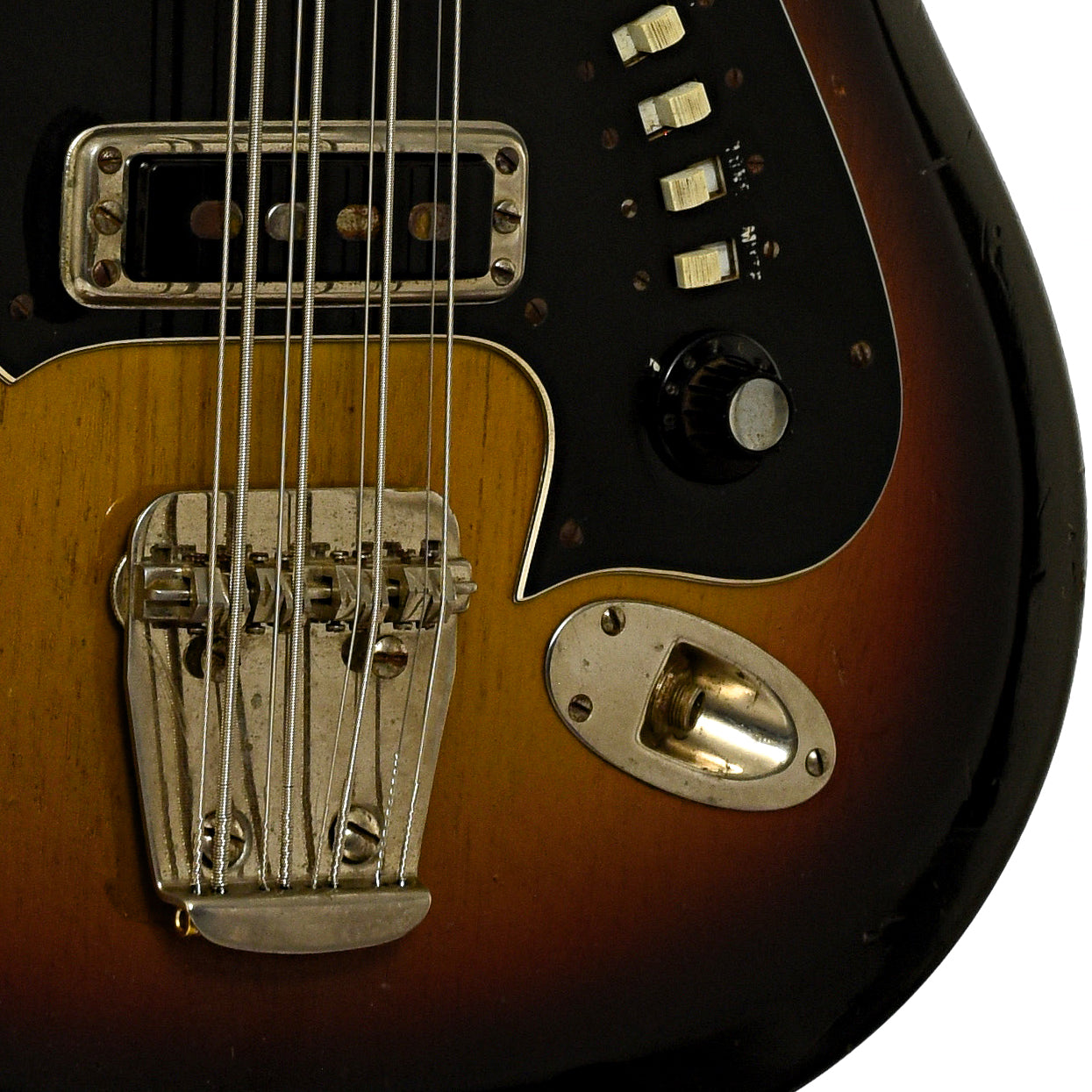 Bridge and controls of Hagstrom H8 8-String Electric Bass