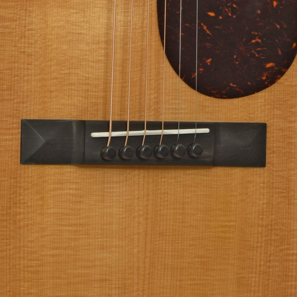 Bridge of Martin 000 Custom Shop Elderly Sales Staff Select Acoustic Guitar