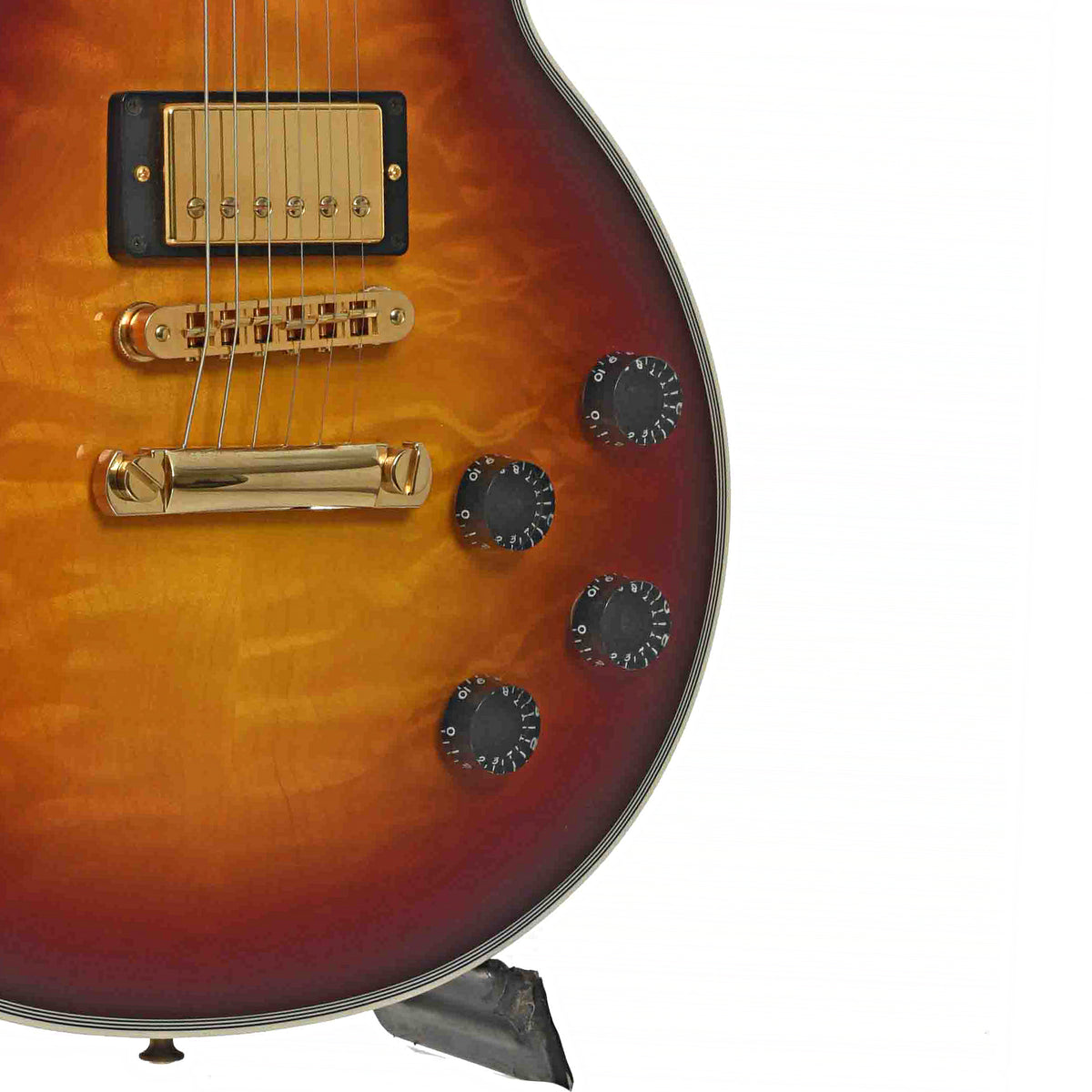 Controls of Gibson Les Paul Custom Q