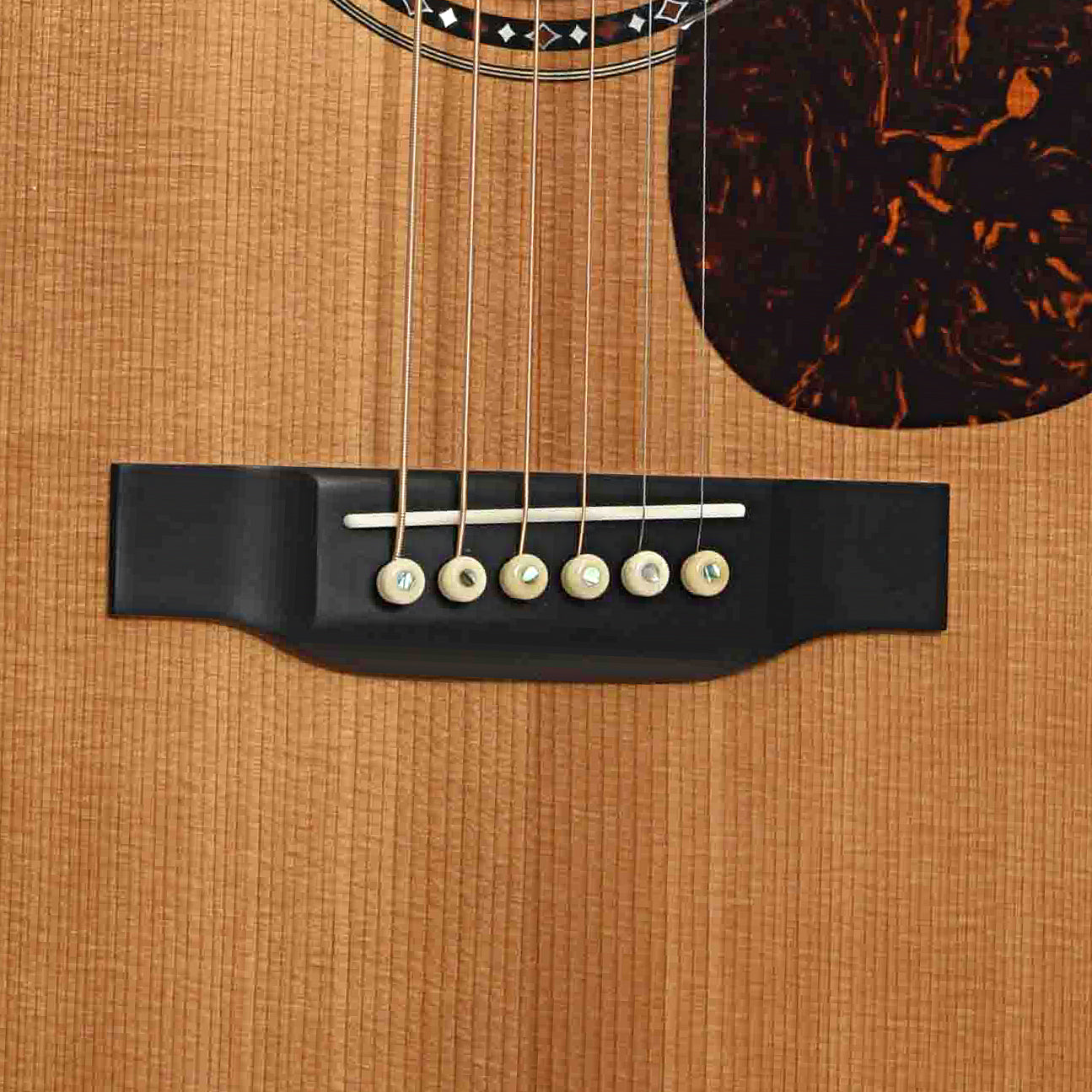 Bridge of Martin Custom Shop CS-GP-14 Guatemalan Rosewood
