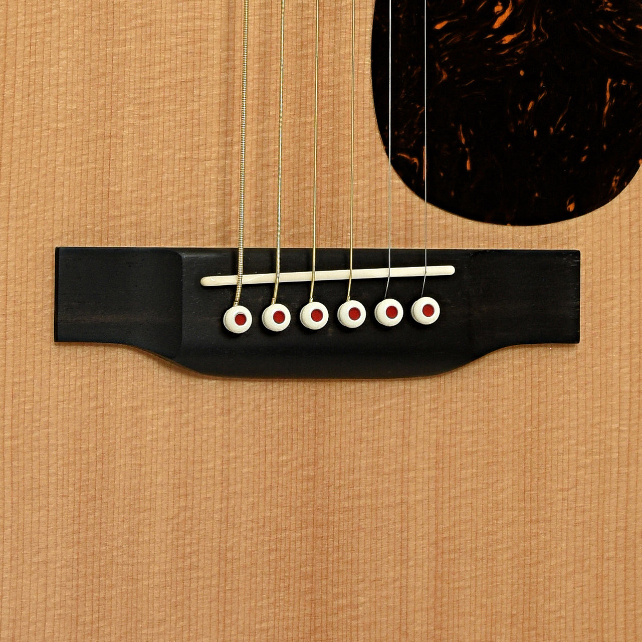 Bridge of Martin 00-28 Modern Deluxe Acoustic Guitar