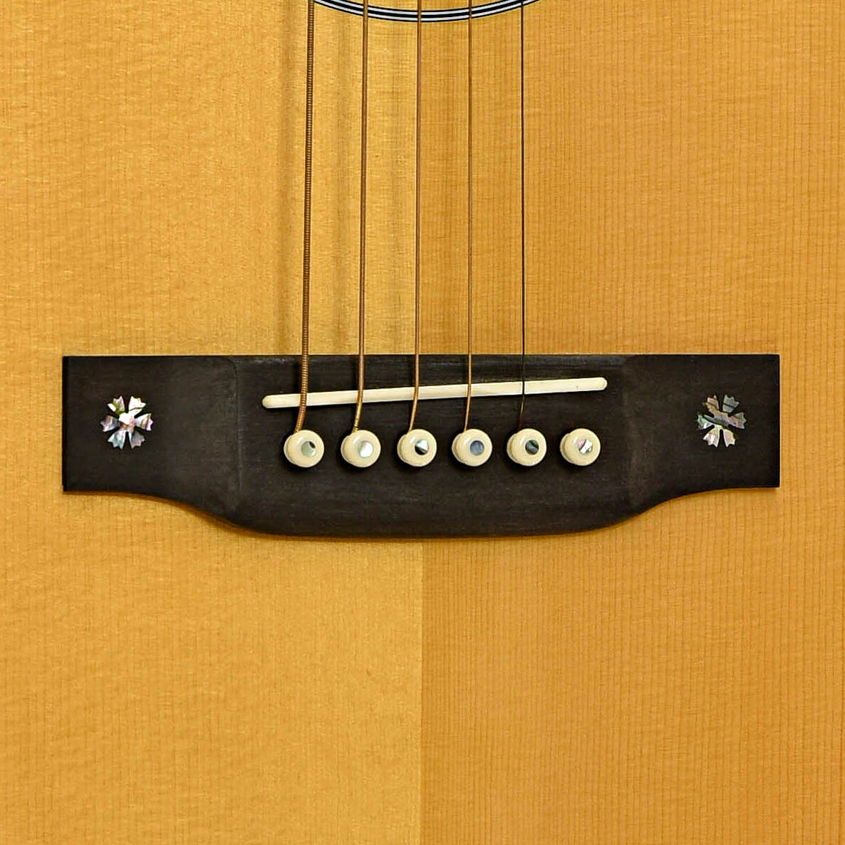 Bridge of Martin 000-42 Custom Shop 12-Fret Madagascar Acoustic Guitar 