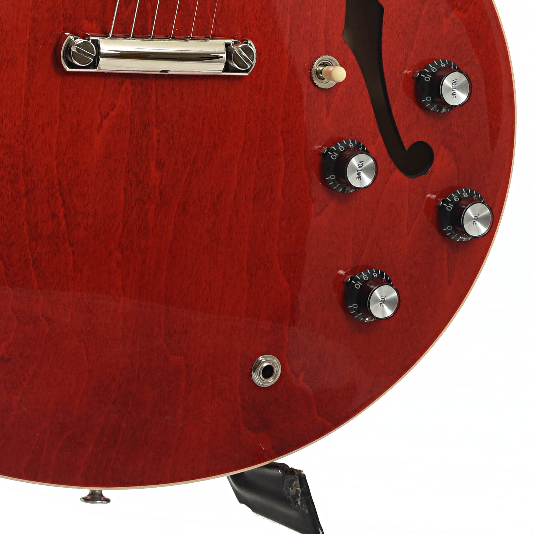 Bridge and controls of Gibson ES-335 Dot 60s Cherry Semi-Hollowbody Electric Guitar