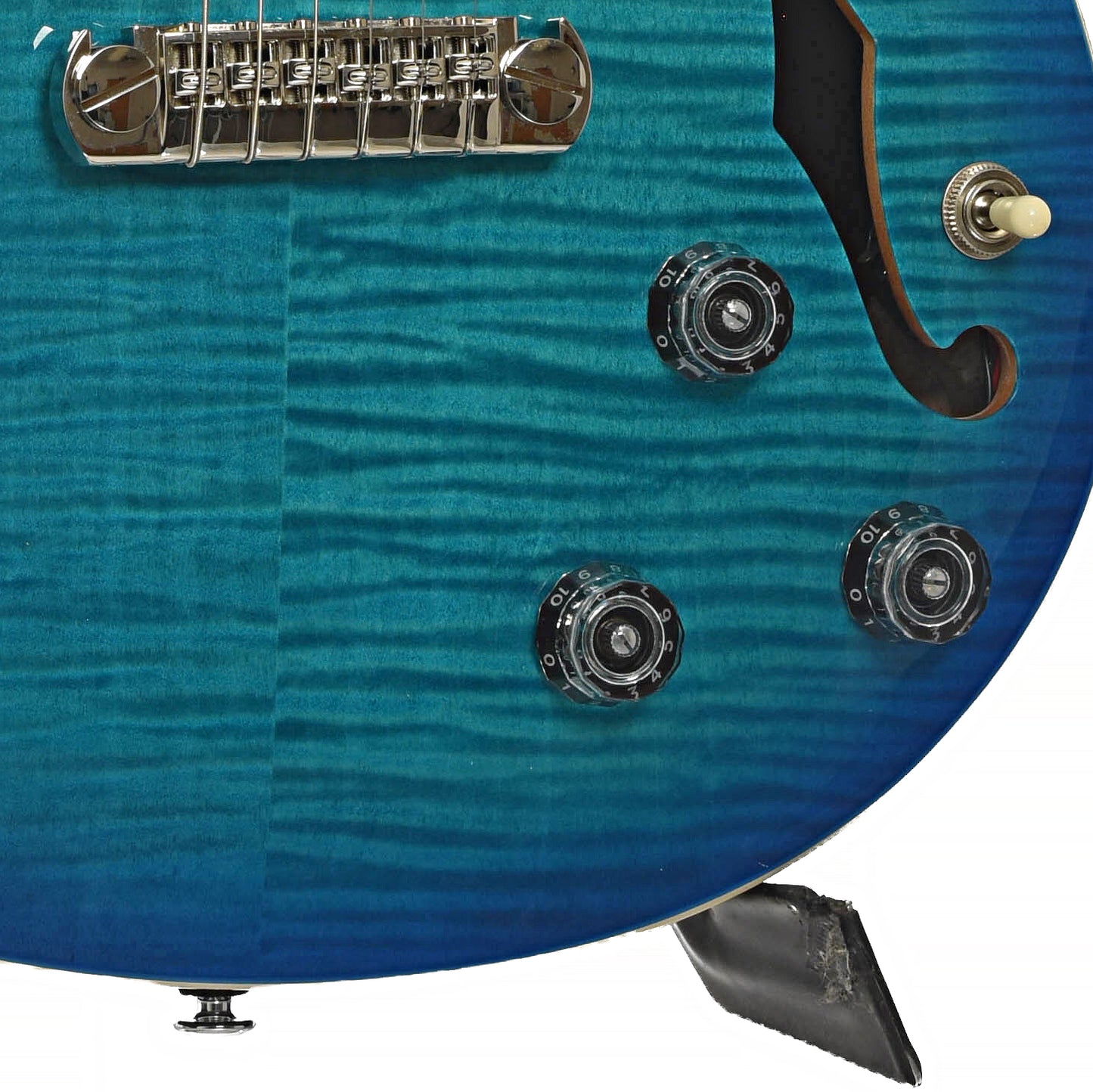 Bridge and controls of PRS SE Hollowbody I Piezo Electric Guitar, Lake Blue