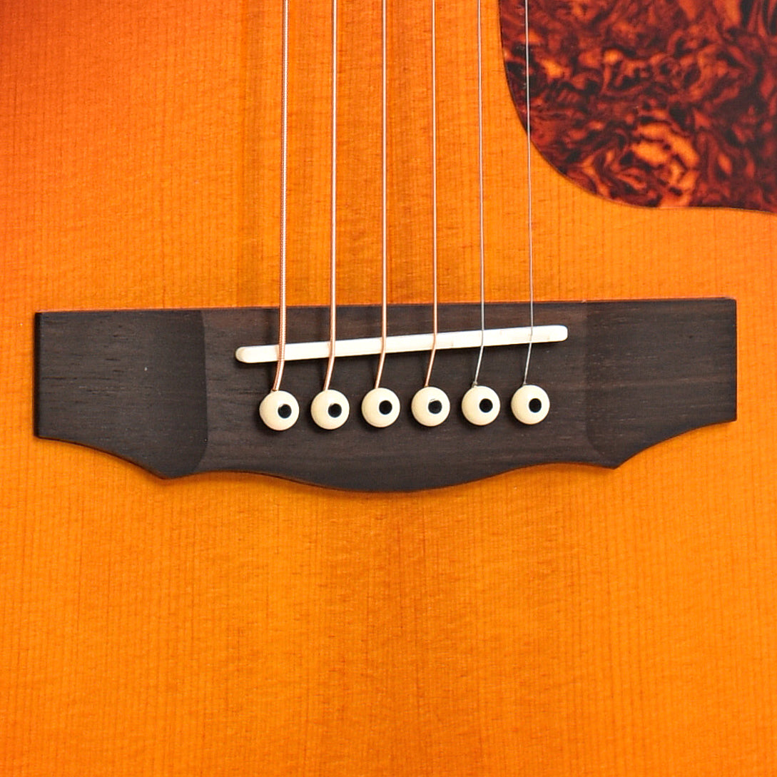 Bridge of Guild Westerly Collection D-140 Acoustic Guitar, Cherry Burst