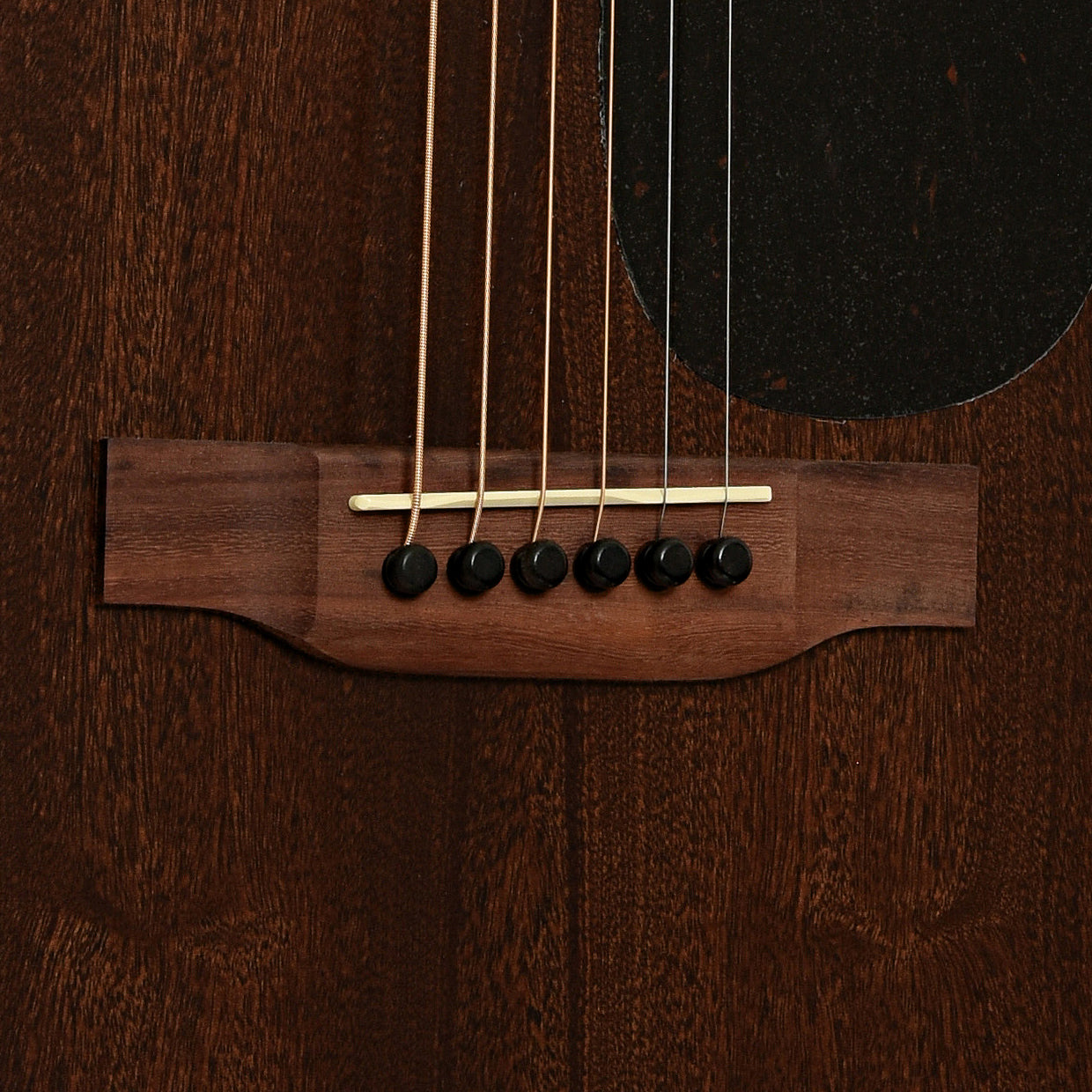 Bridge of Martin 000-10E Retro Sapele Guitar