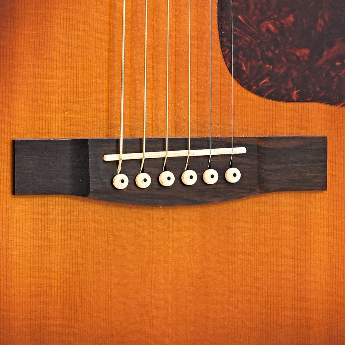 Bridge of Gulid OM-140 Westerly Acoustic Guitar (2015)