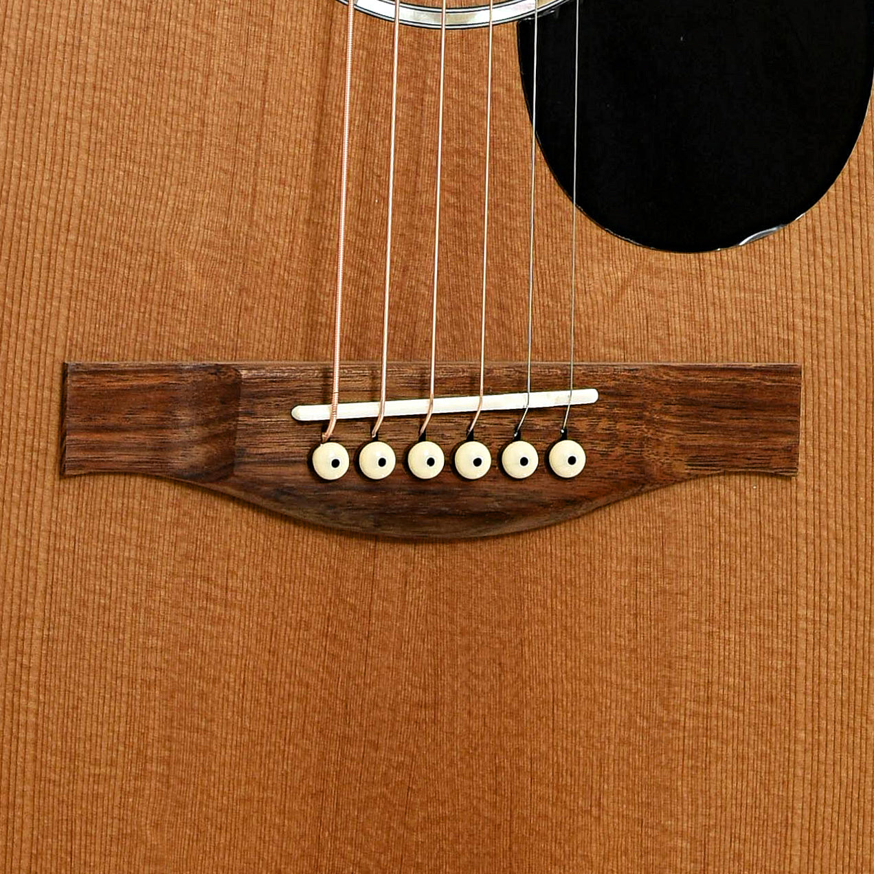 Bridge of Eastman PCH1-OM "Pacifc Coast Highway" Acoustic Guitar & Gigbag, Natural Finish