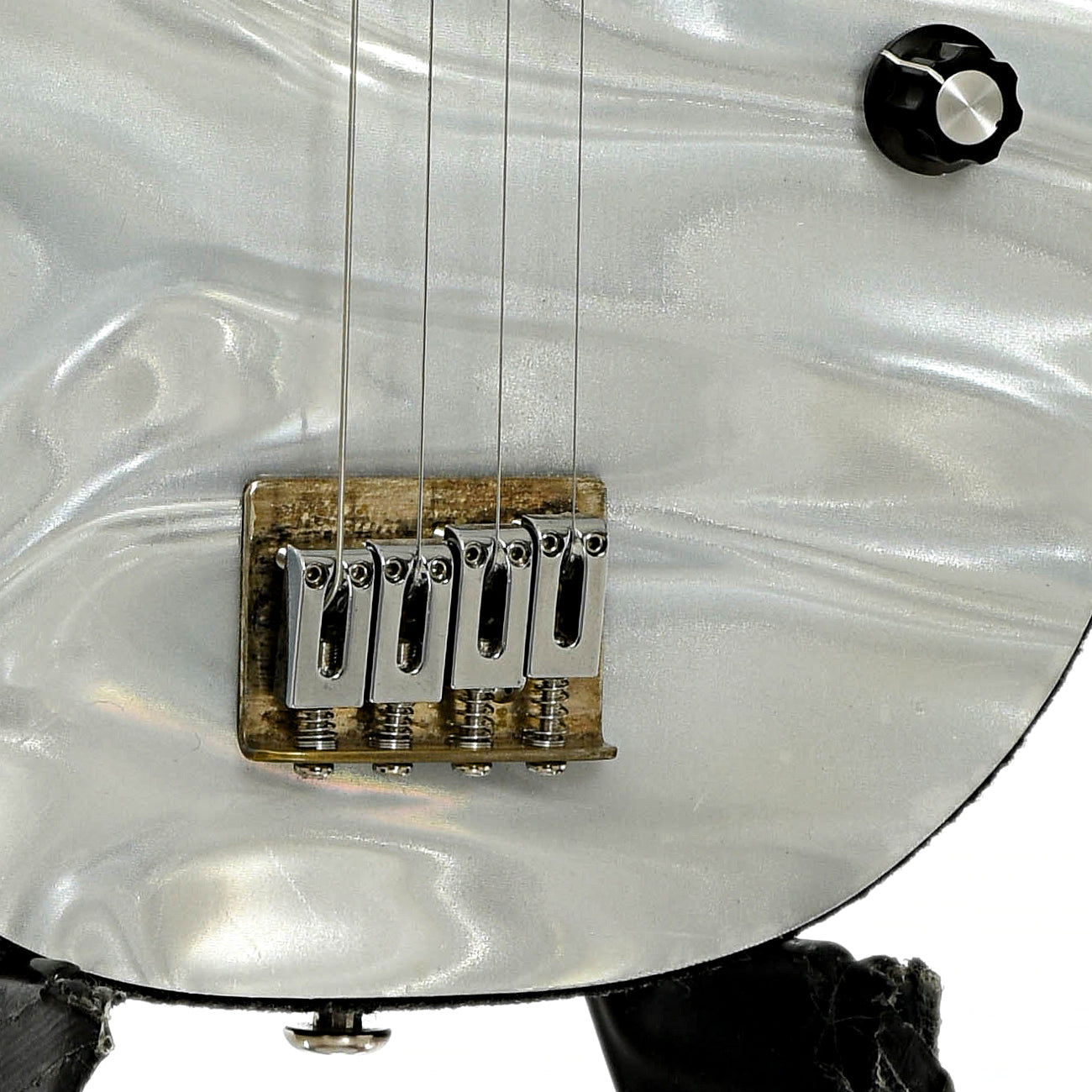 Bridge and controls of Blue Star Konablaster Electric Baritone Ukulele