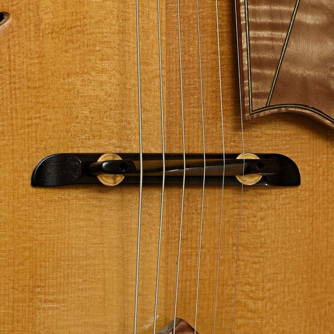 Bridge of Gagnon Composer 17 in. Archtop Hollowbody Electric Guitar 