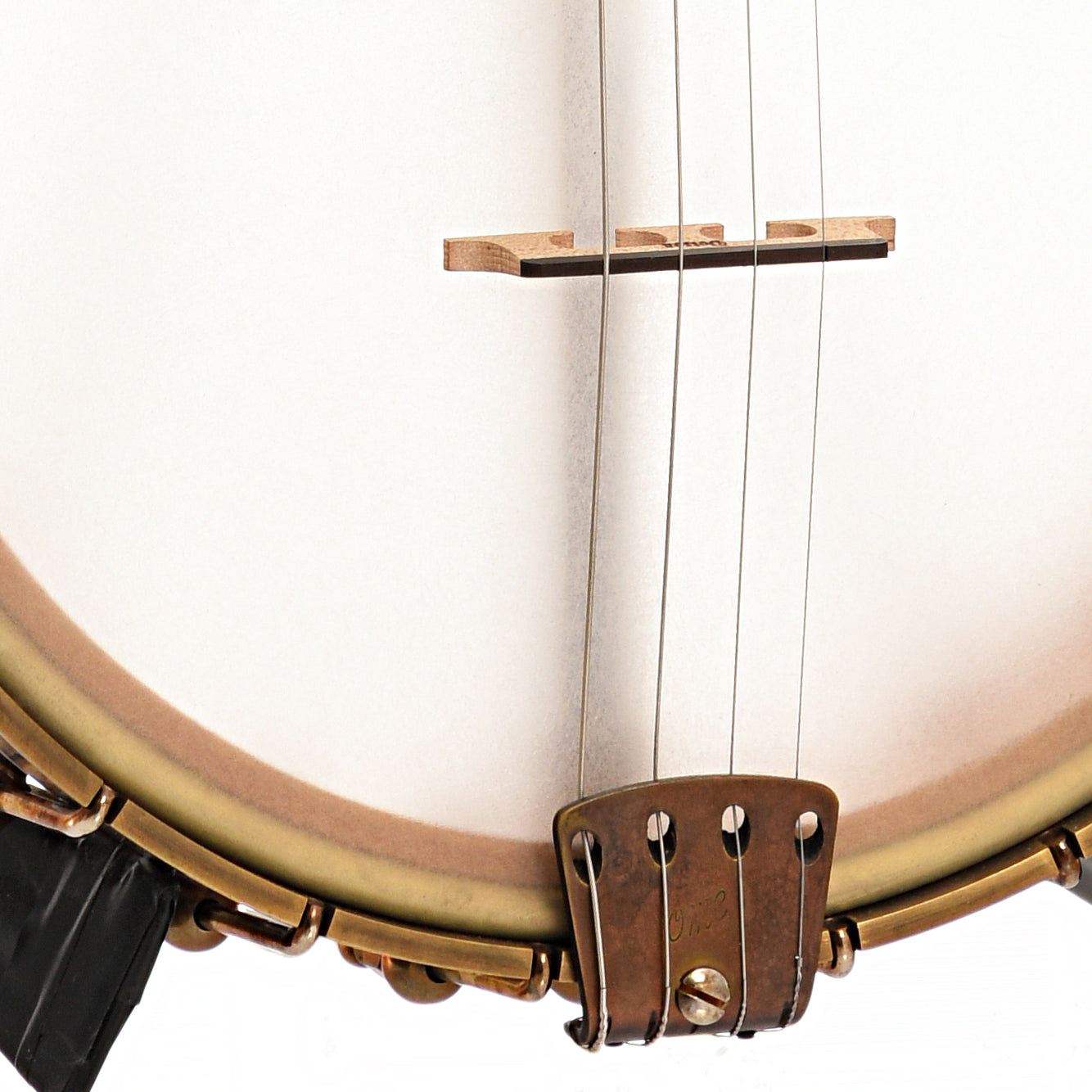 Tailpiece and bridge of Ome Sweetgrass 11" Tenor Banjo & Gigbag - Curly Maple