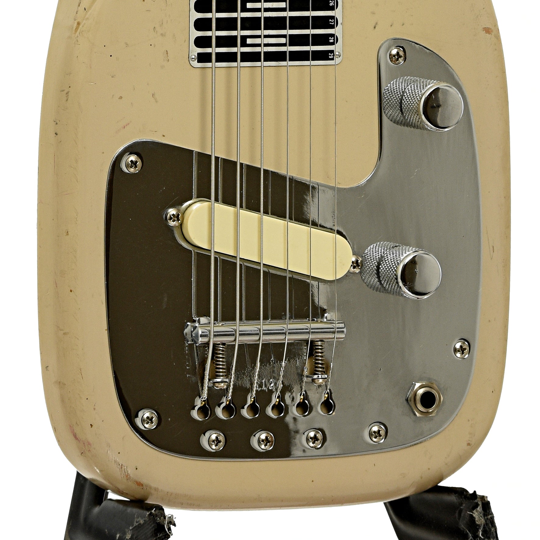 Bridge and controls of Fender Studio Deluxe Lap Steel 