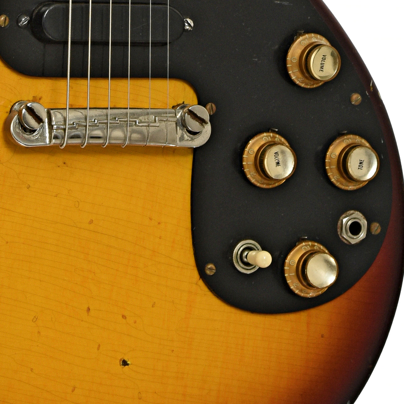 Bridge and controls of Gibson Melody Maker D Electric Guitar 