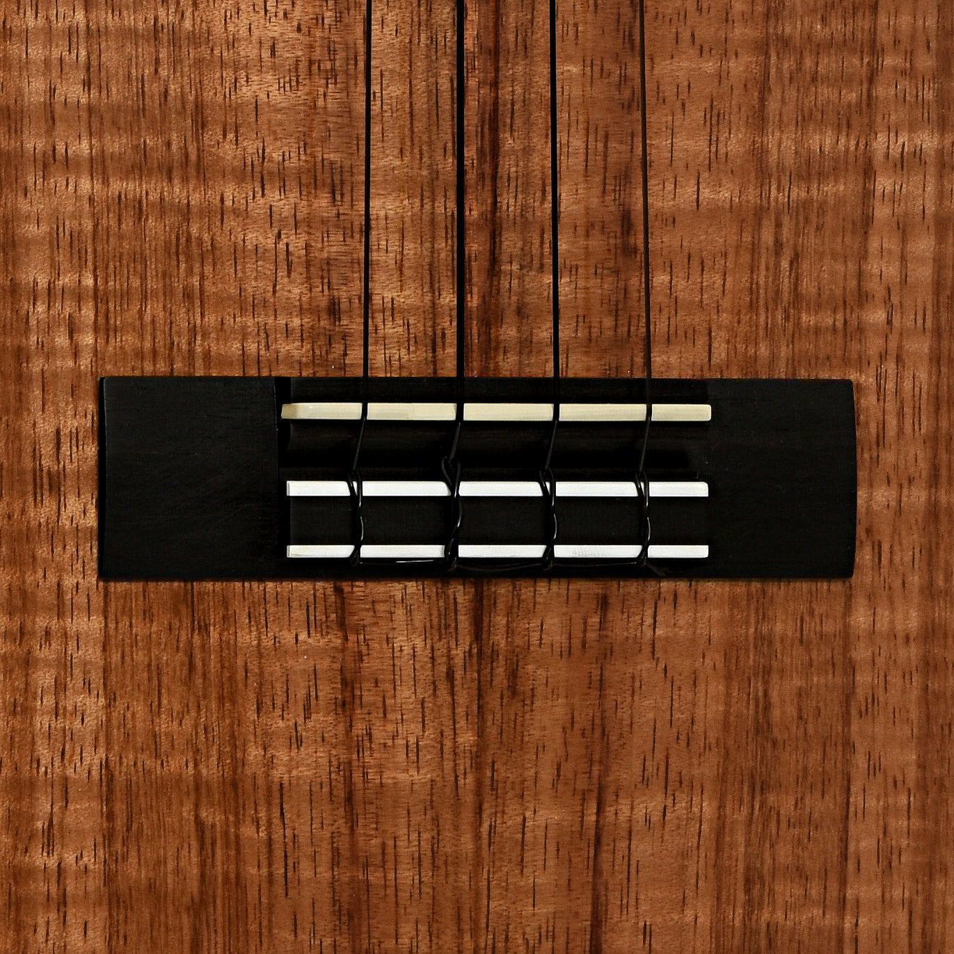 Bridge of Kamaka 100th Anniversary HF-3D Deluxe Tenor Ukulele with Case