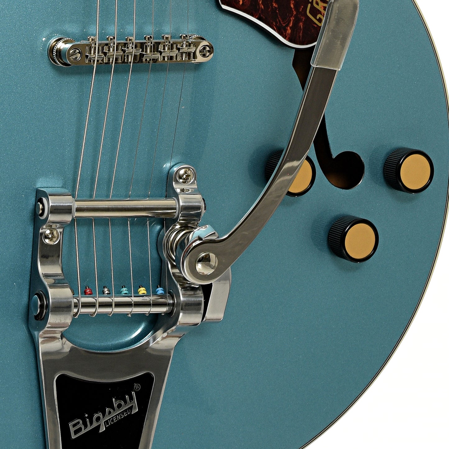 Bridge and controls of Gretsch G2622T Streamliner Center Block Double-Cut with Bigsby Electric Gutitar, Arctic Blue 