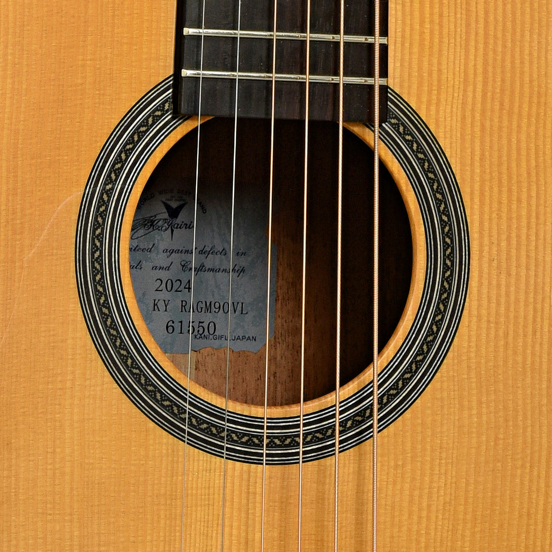 Soundhole of Alvarez Yairi RAGM90V Ragtime Parlor LH Acoustic Guitar 