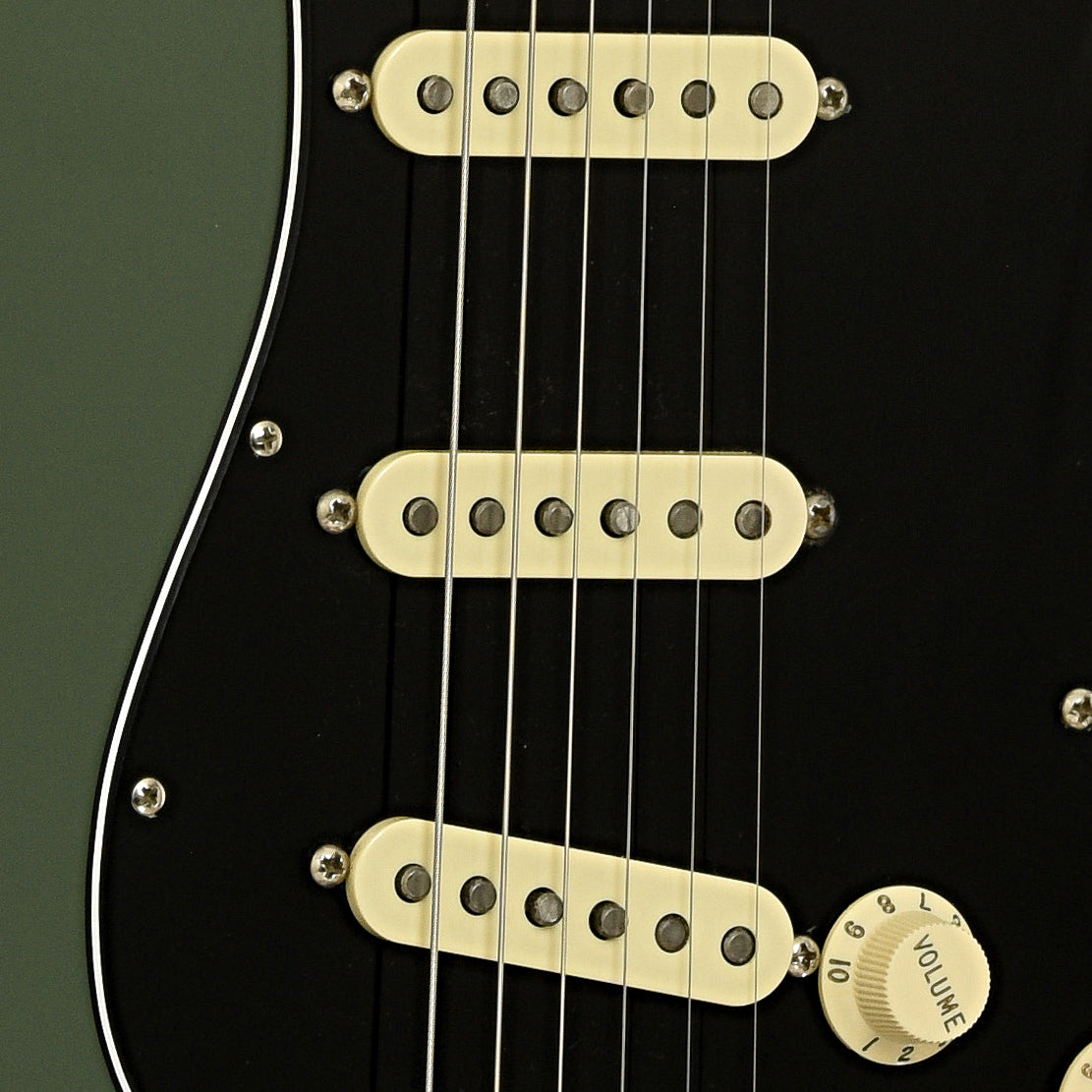 Pickups of Fender American Professional Stratocaster Electric Guitar