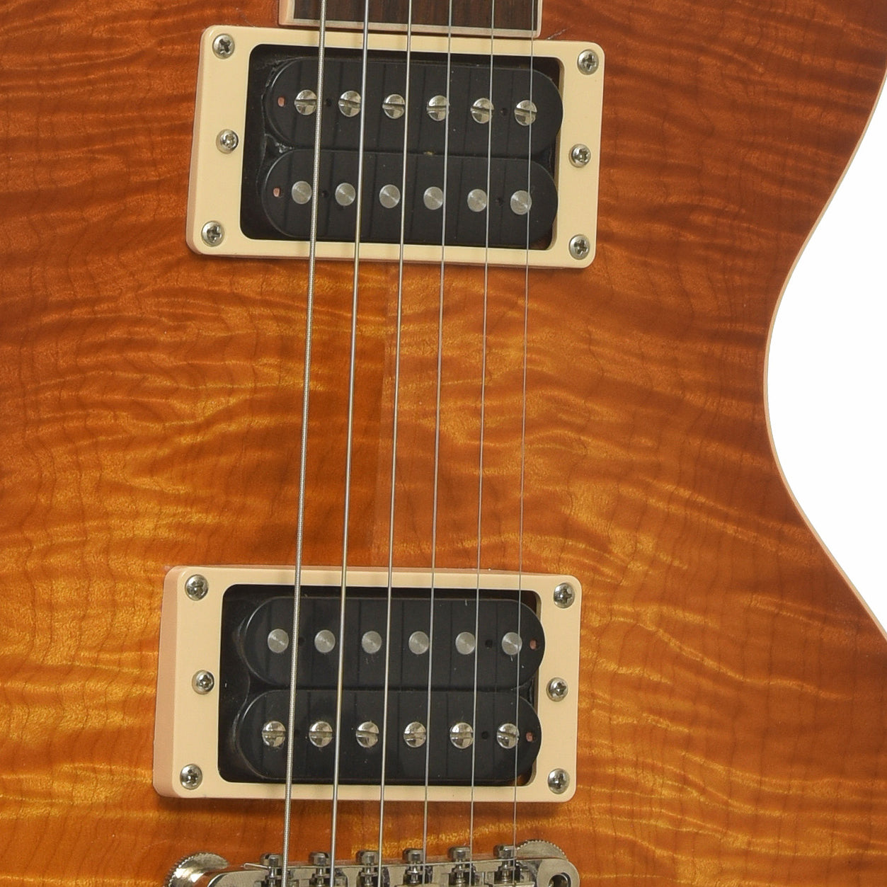 Pickups of Gibson Les Paul Classic Premium Plus Electric Guitar
