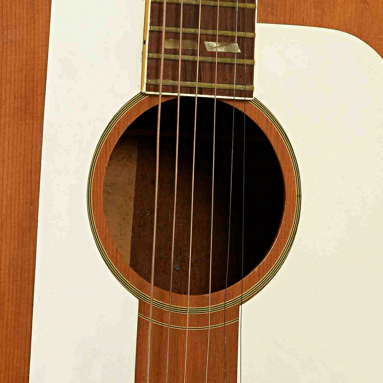 Soundhole of Gibson FJN Folk Singer Jumbo Acoustic Guitar