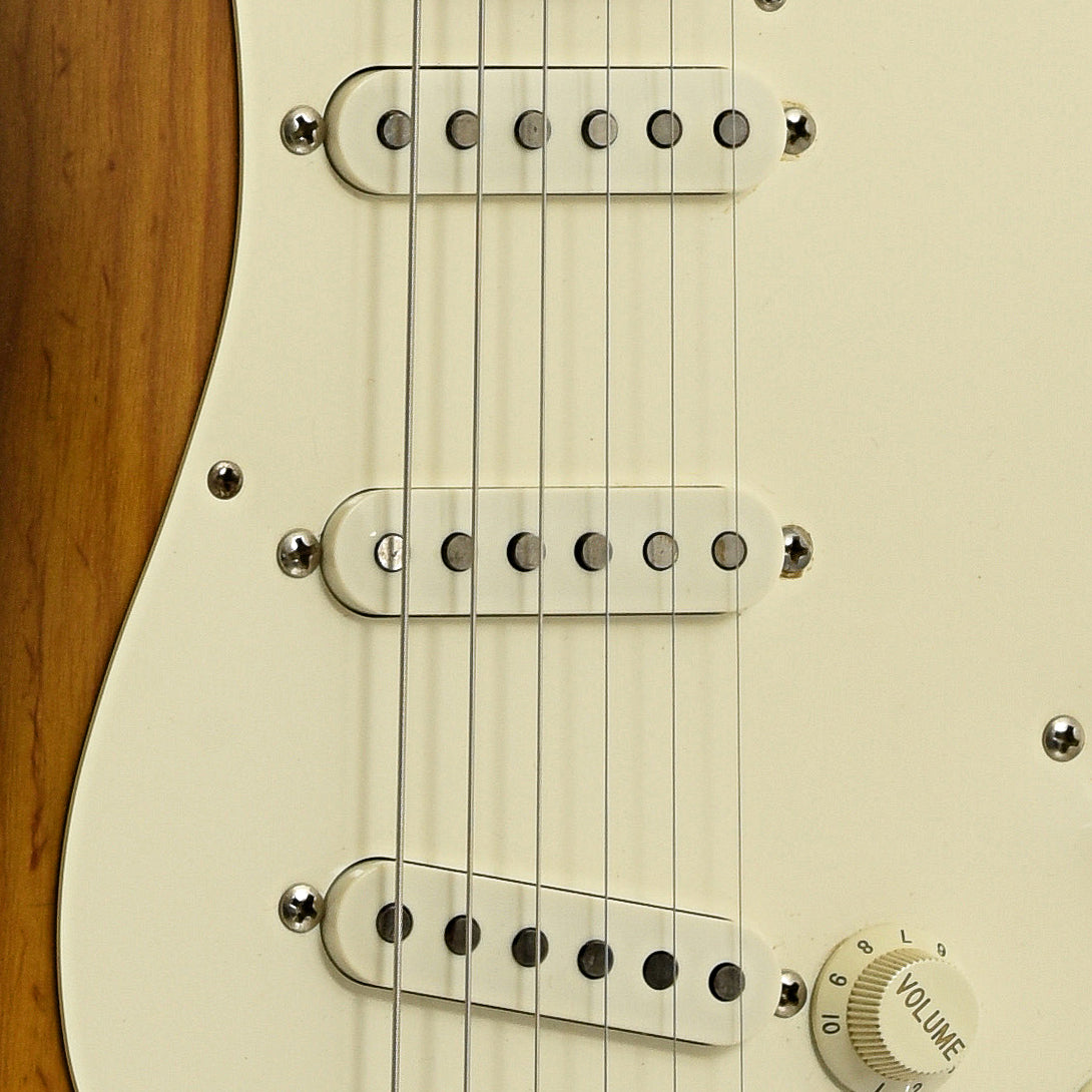 Pickups of Fender Custom Shop '54 Reissue Stratocaster Electric Guitar 