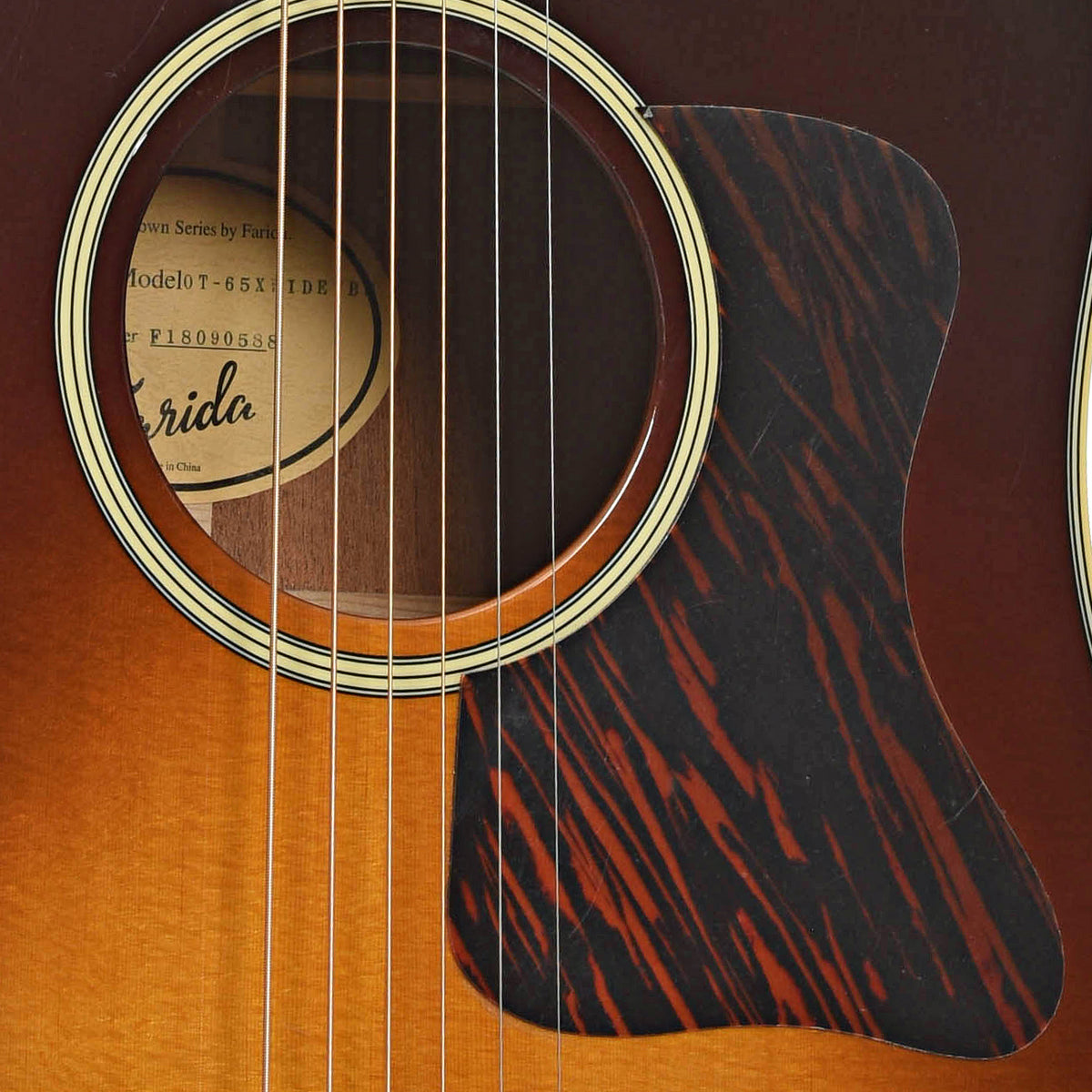 Soundhole of Farida Old Town Series OT-65XW Acoustic Guitar