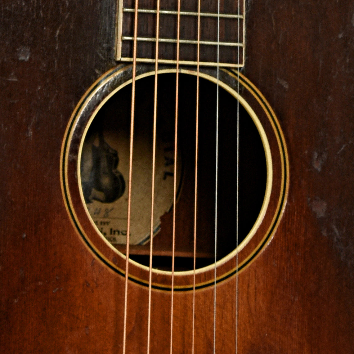 Soundhole of GIBSON NICK LUCAS SPECIAL
