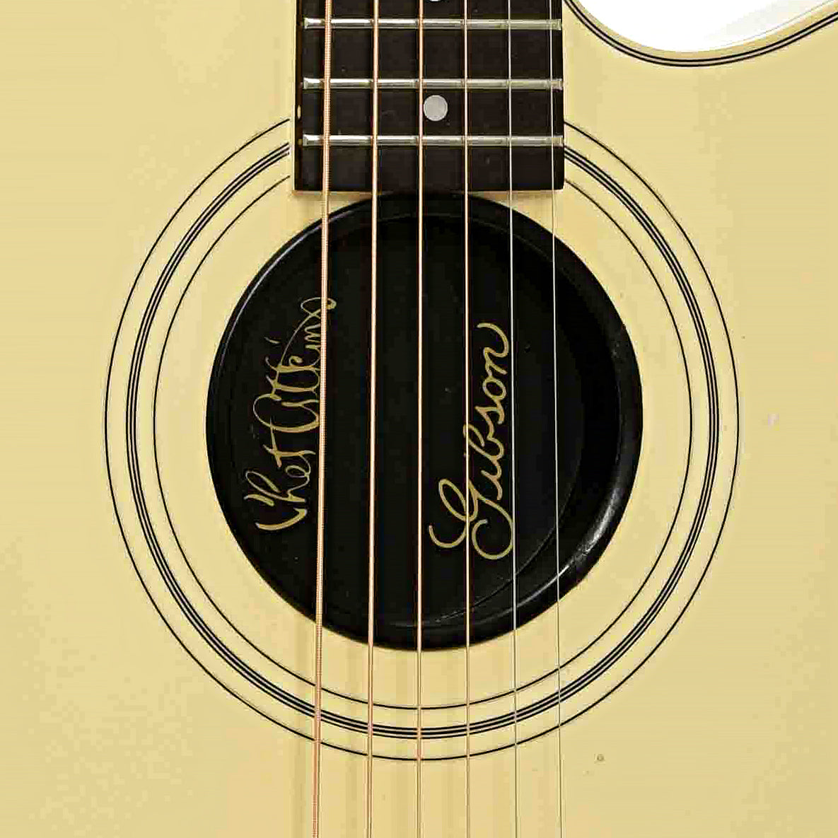 Soundhole of Gibson Chet Atkins SST Acoustic Guitar