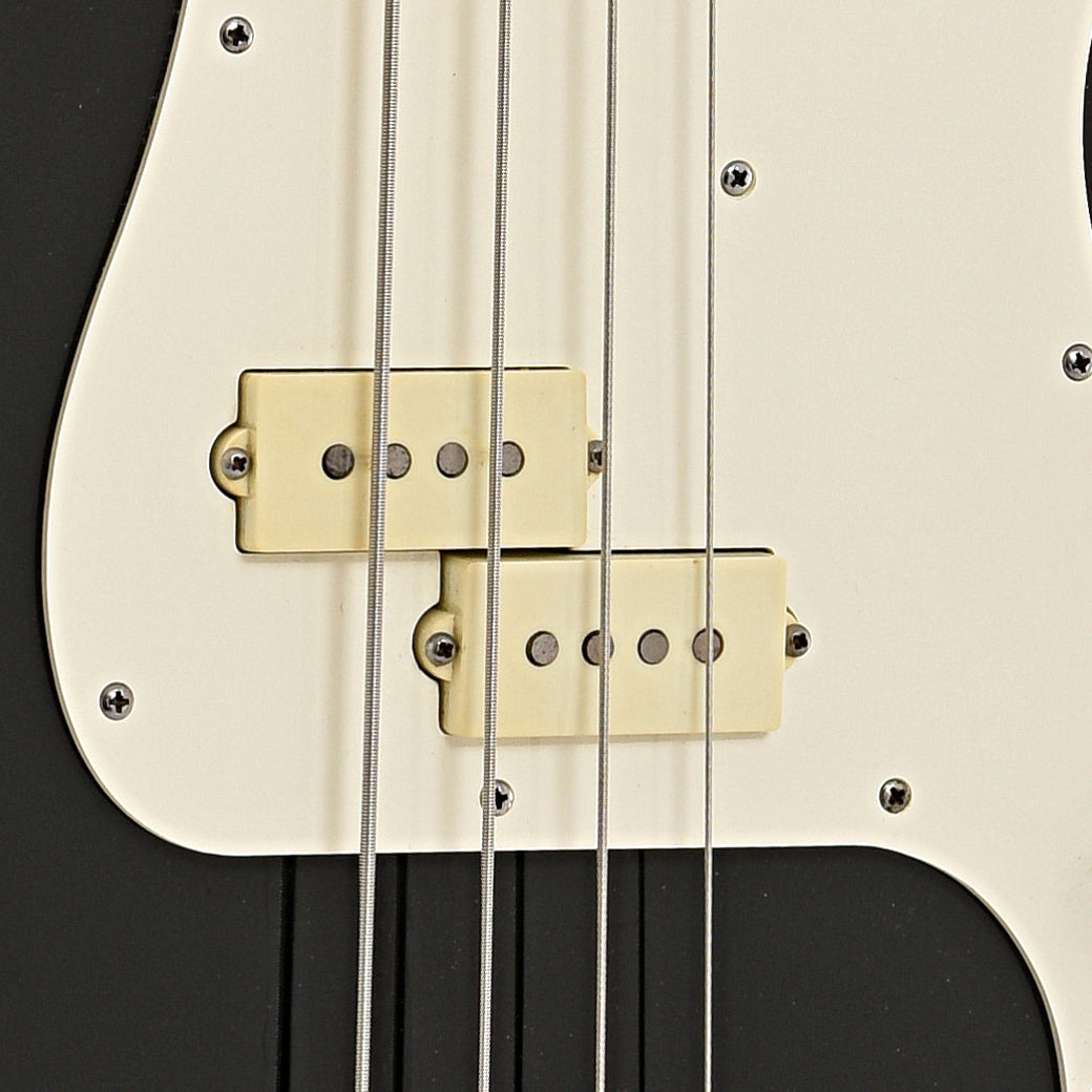 Pickups of Fender Standard Precision
