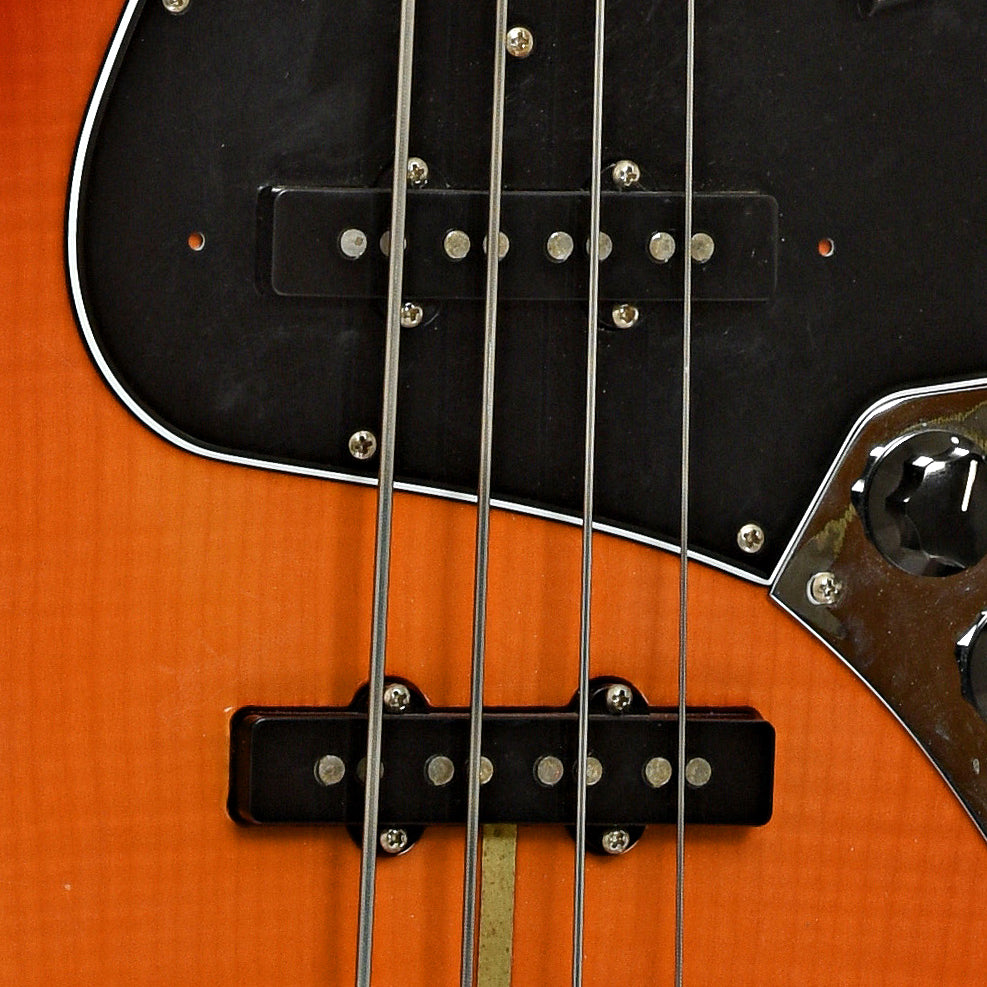 Pickups of Fender Rarities Series Flame Ash Top American Original '60s Jazz Bass
