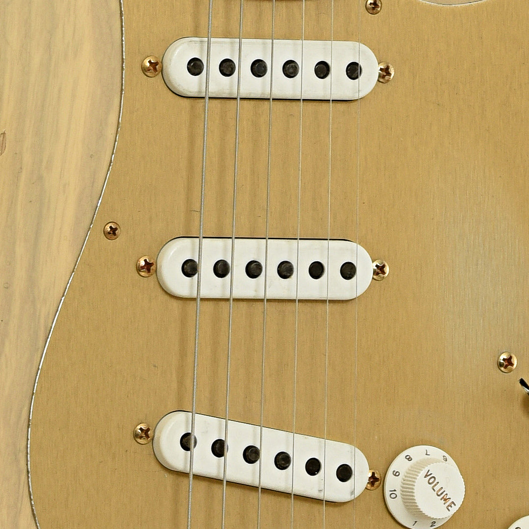 Pickups of Fender Custom Shop LTD 1955 Bone Tone Relic Stratocaster 