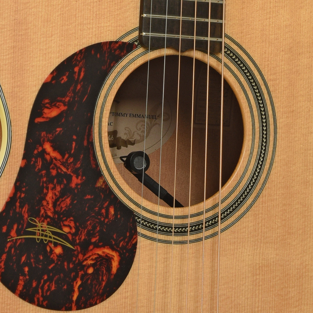 Soundhole of Maton EBG 808 TE LH "Tommy Emmanuel" Acoustic-Electric Guitar 