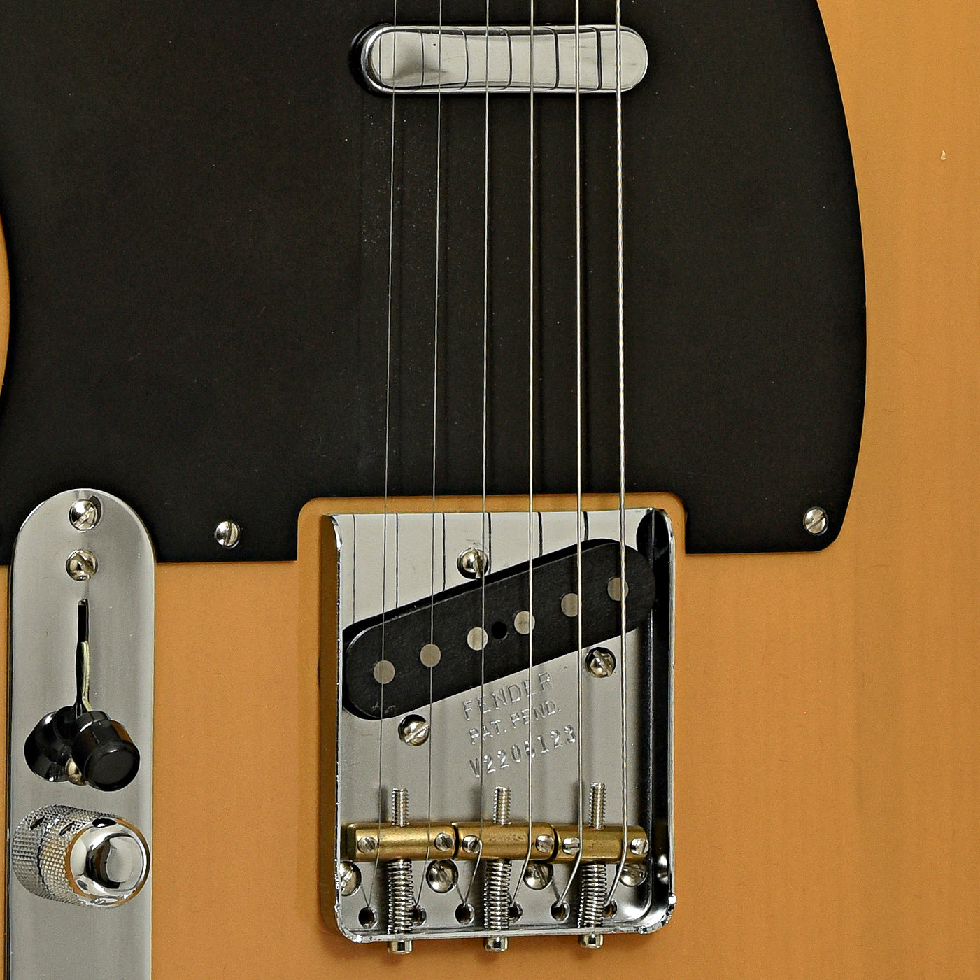 Pickups of Fender American Vintage II '51 Telecaster Electric Guitar