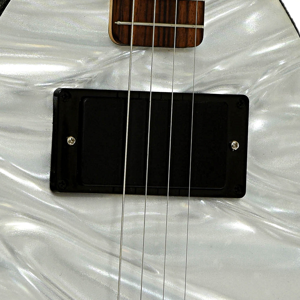 Pickup of Blue Star Konablaster Electric Baritone Ukulele