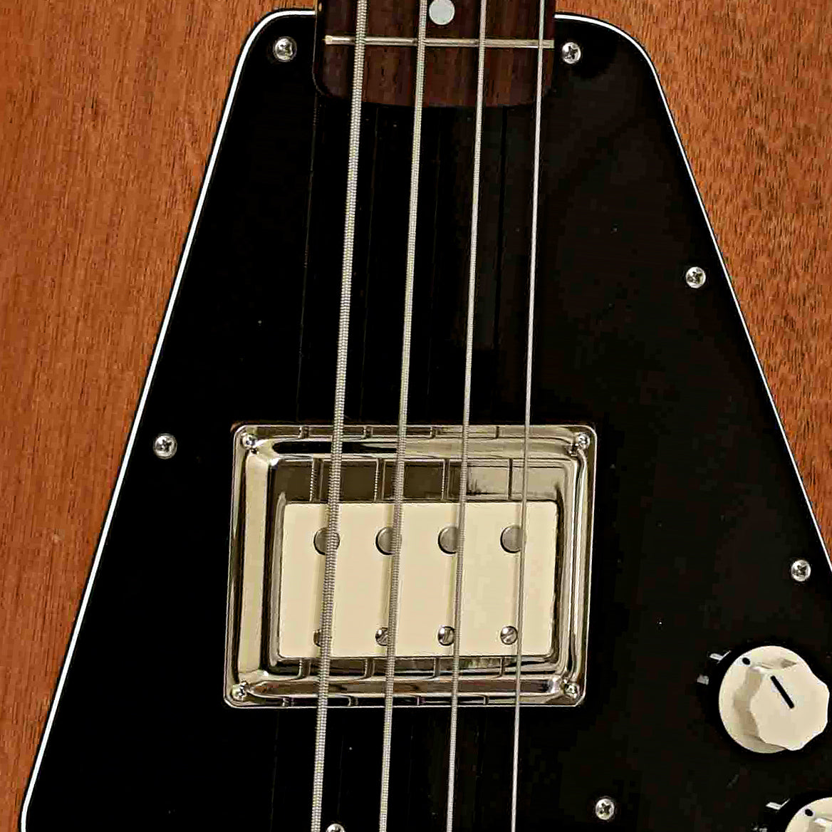 Pickup of Serek Lincoln 4-String Electric Bass