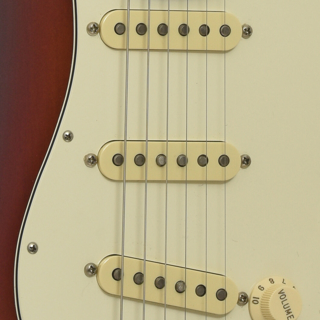 Pickups of Fender Limited Edition American Standard Stratocaster w/ Rosewood Neck Electric Guitar