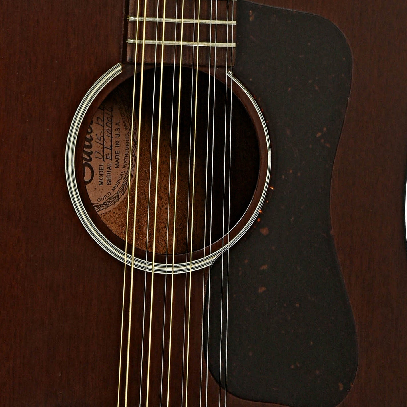 Soundhole of Guild D15-12M 12-String Guitar