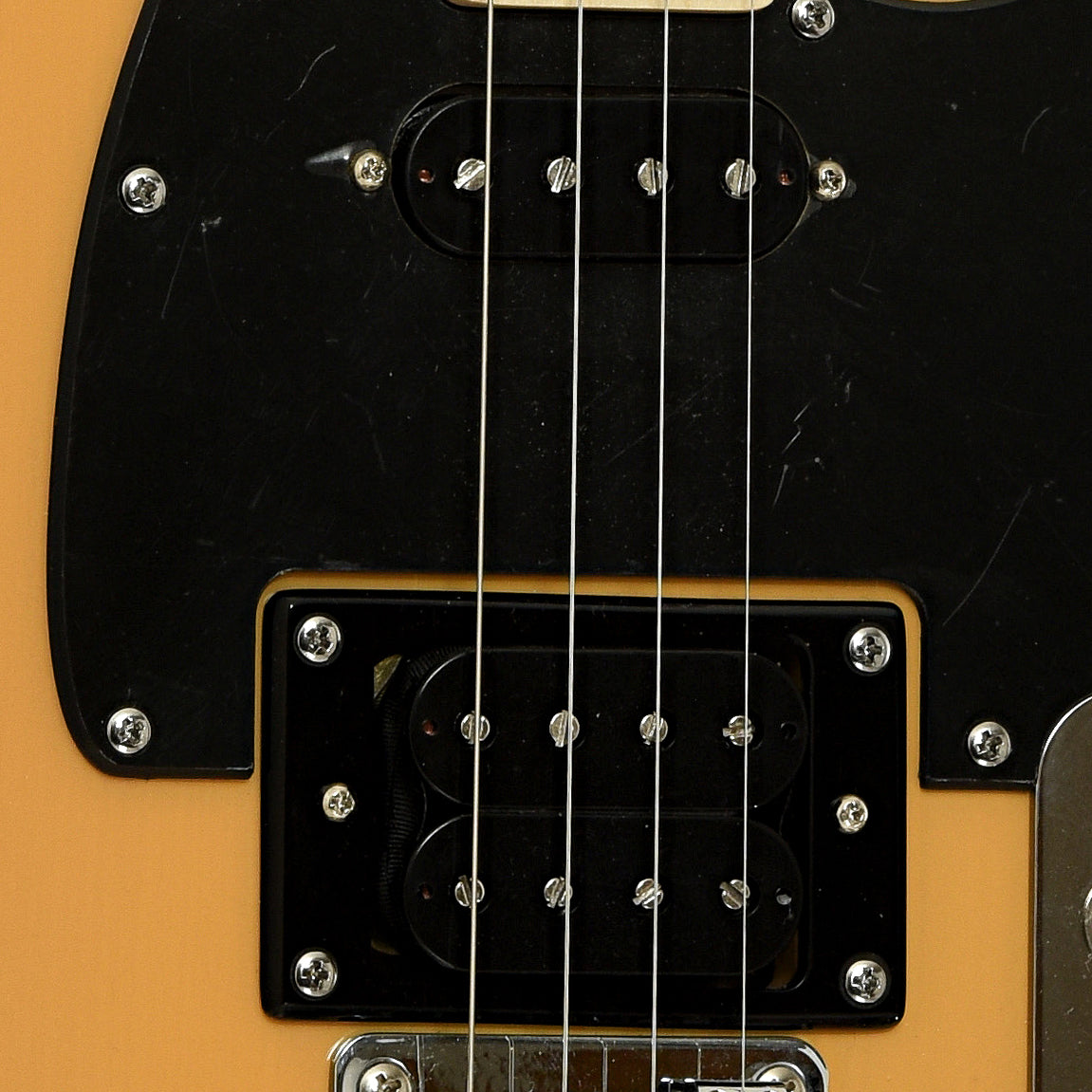 Pickups of Risa TE-432 BB Tenor Electric Ukulele