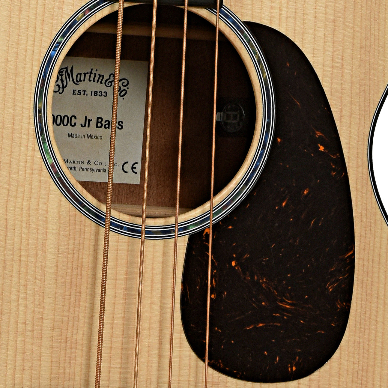 Soundhole of Martin 000C-JRE Bass Junior Acoustic Electric Guitar 