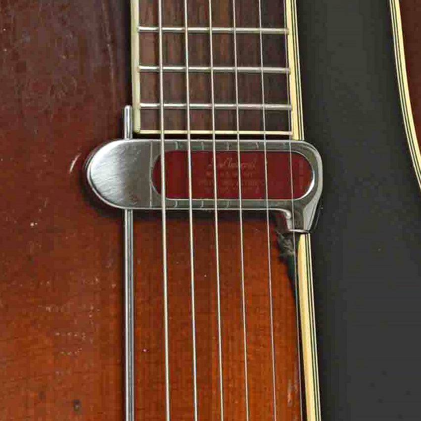 Pickups of Gibson Super 300 Archtop Acoustic Guitar