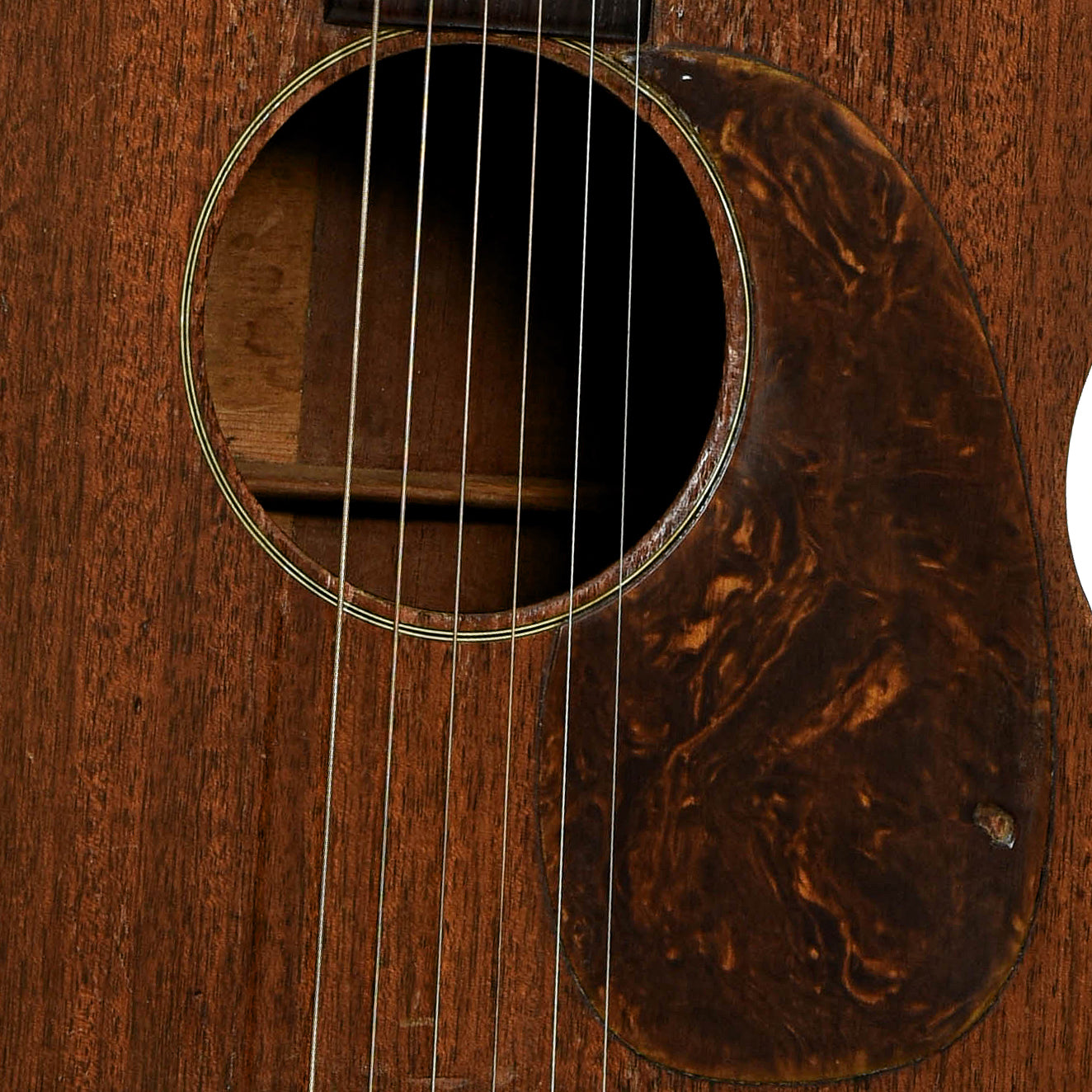 Soundhole of Martin 00-17 Acoustic Guitar 