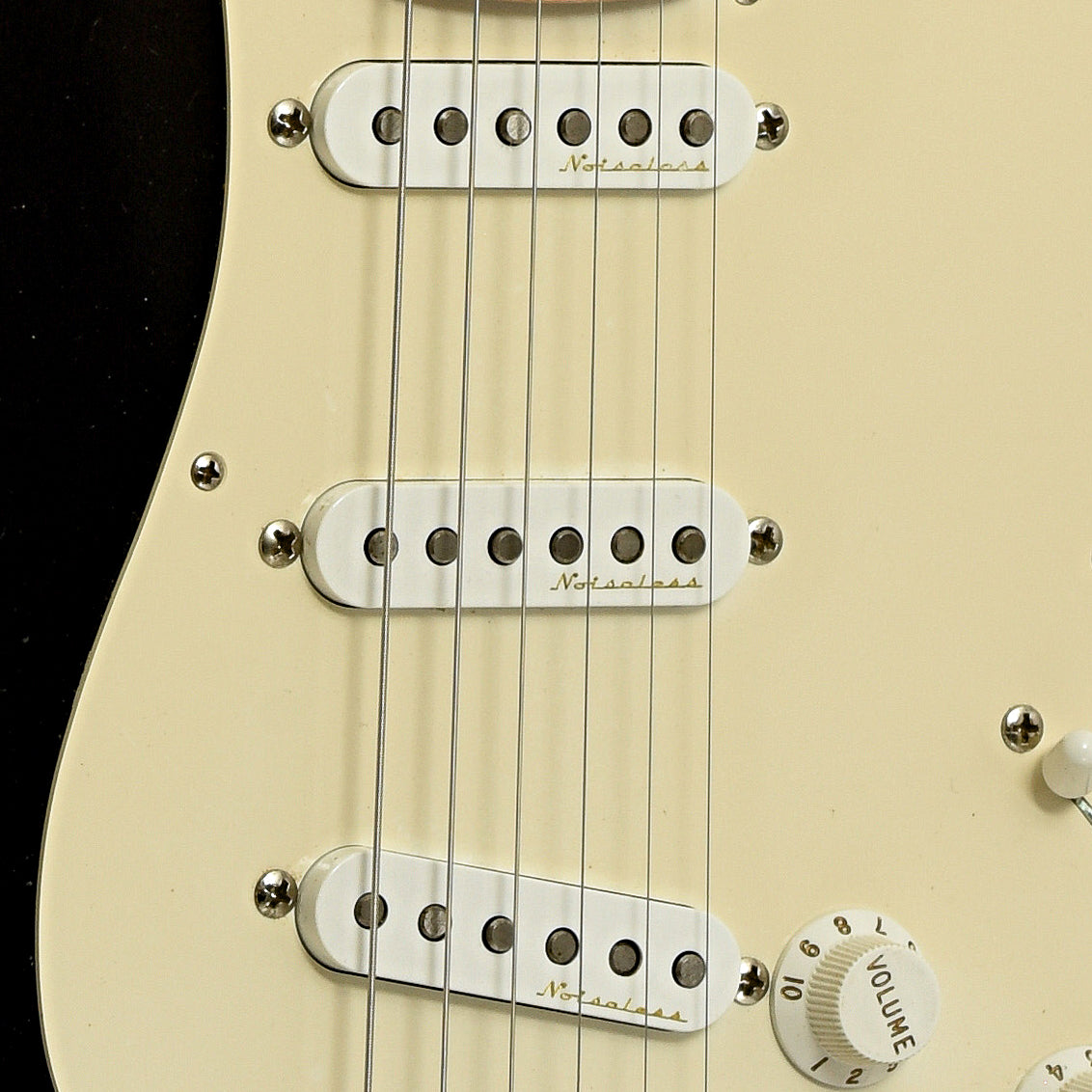 Pickups of Fender Custom Shop Eric Clapton Stratocaster Electric Guitar