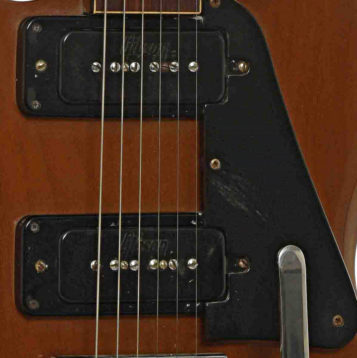 Pickups of Gibson SG Pro Electric Guitar