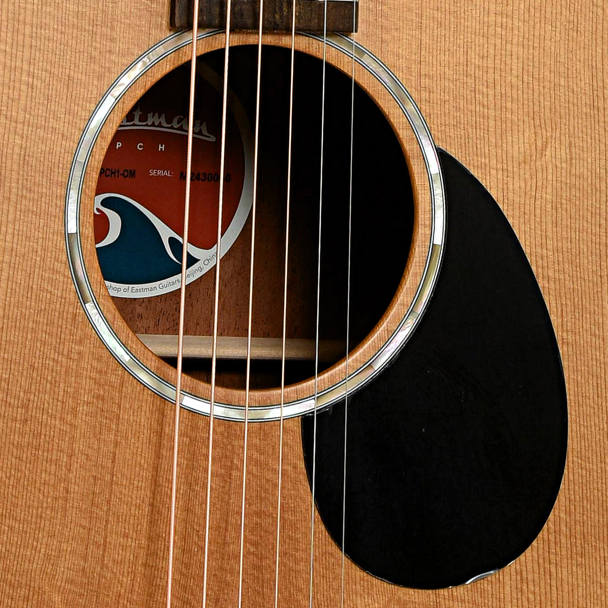 Soundhole of Eastman PCH1-OM "Pacifc Coast Highway" Acoustic Guitar & Gigbag, Natural Finish
