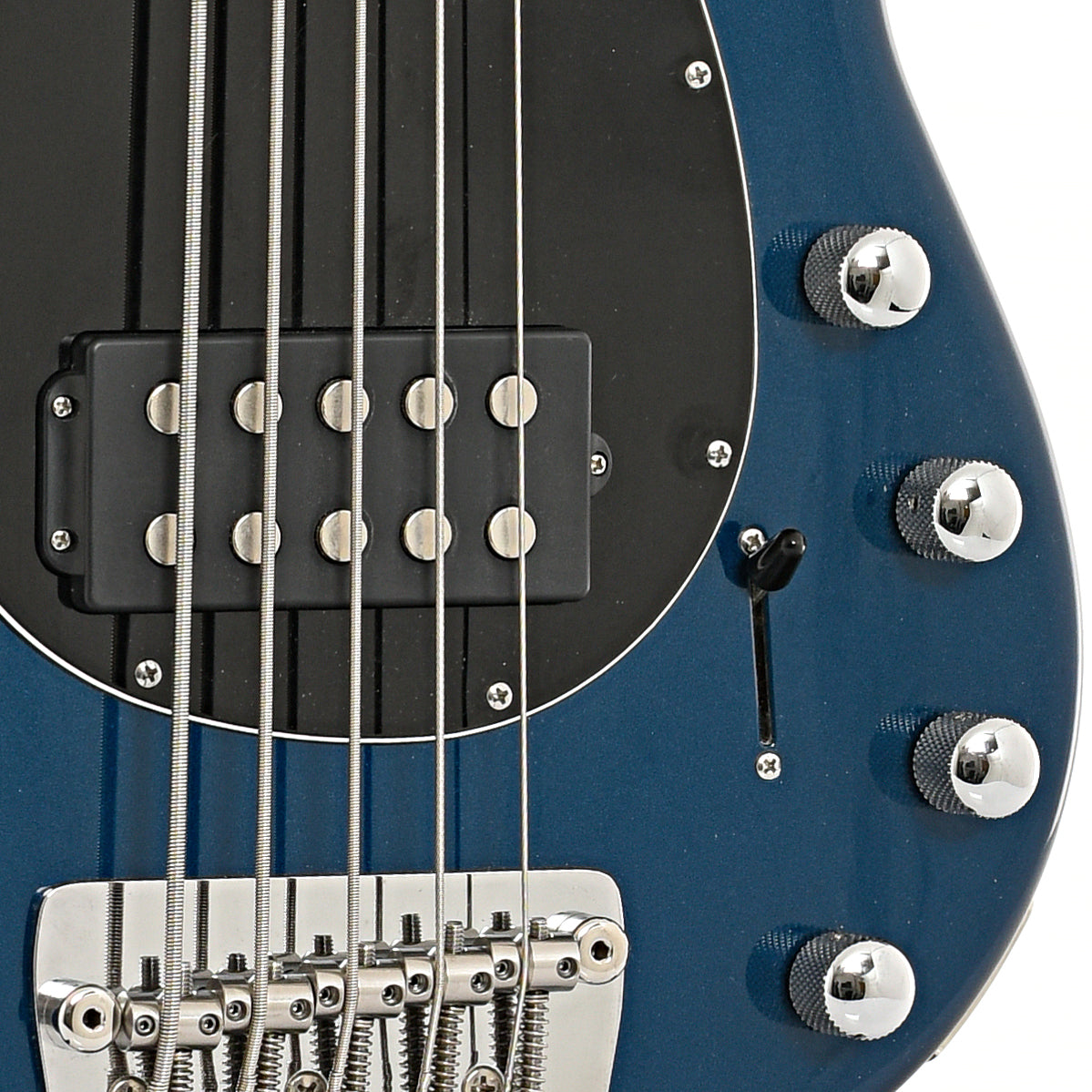 Pickups and controls of Ernie Ball Music Man Sterling 5 H Electric Bass (2019)