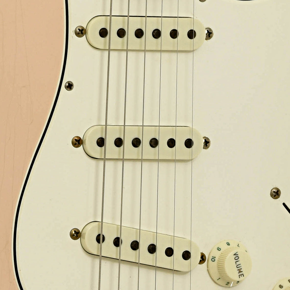 Pickups of Fender Custom Shop Tomatillo Journeyman Stratocaster Electric Guitar