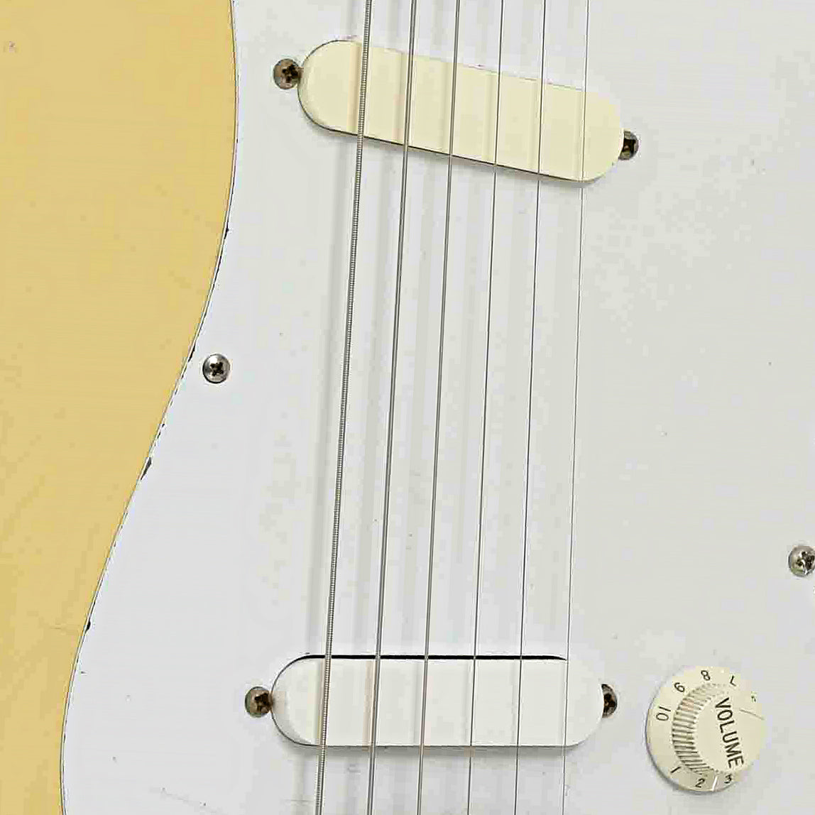 Pickups of Fender Bullet Standard Electric Guitar
