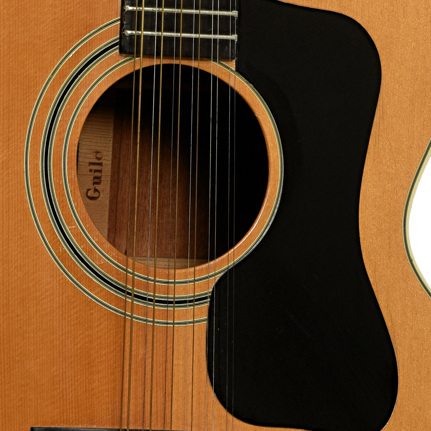 Soundhole of Guild F-212XL NT 12-String Acoustic Guitar